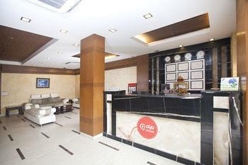 Oyo Rooms Malviya Nagar Market Neu-Delhi Exterior foto