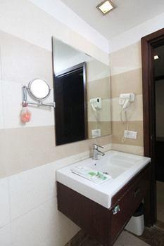 Oyo Rooms Malviya Nagar Market Neu-Delhi Exterior foto