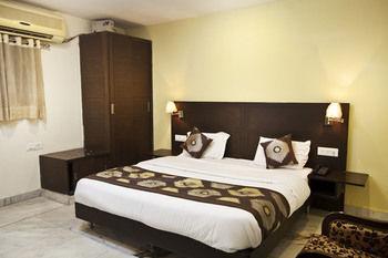 Oyo Rooms Malviya Nagar Market Neu-Delhi Exterior foto